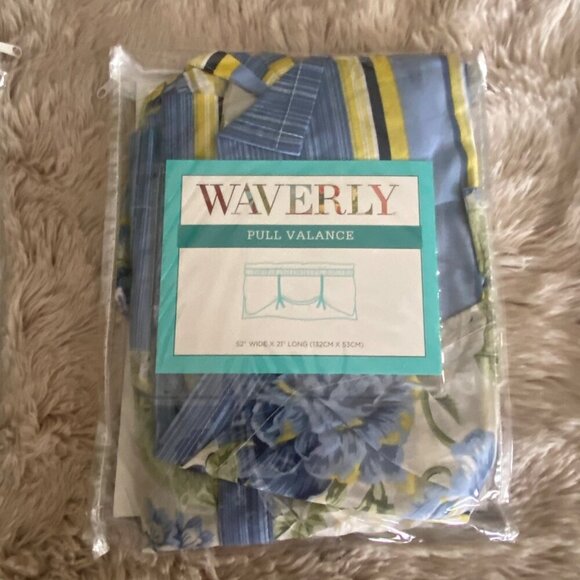 Waverly Floral Flourish - Porcelain Pull Valance 52" X 21" 100% Cotton Fits - Picture 7 of 9